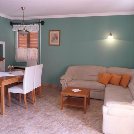 Edina Apartman Залакарос Стая снимка
