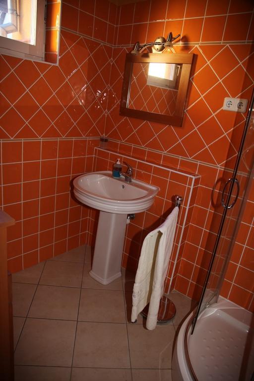 Edina Apartman Залакарос Стая снимка