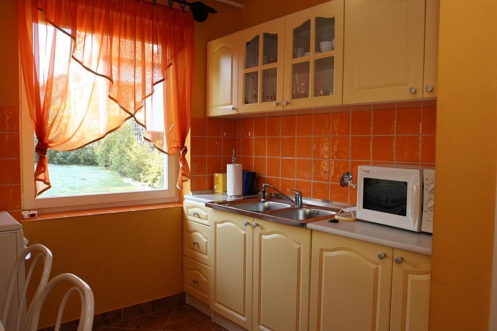 Edina Apartman Залакарос Стая снимка