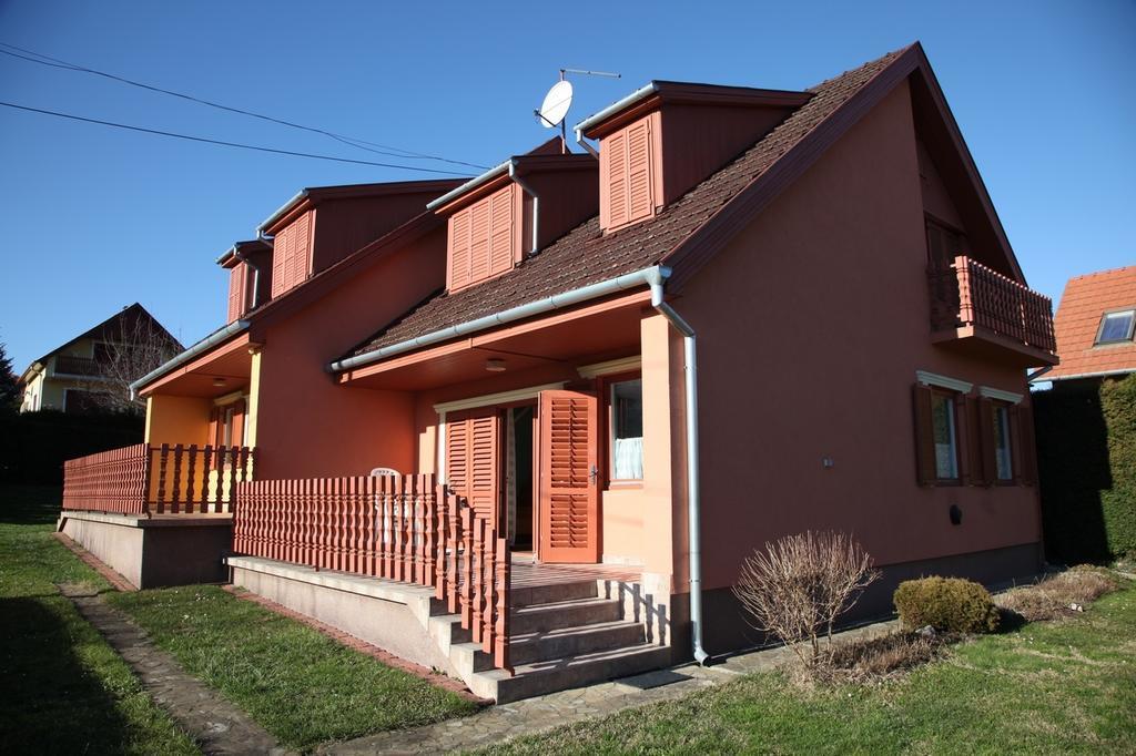 Edina Apartman Залакарос Стая снимка